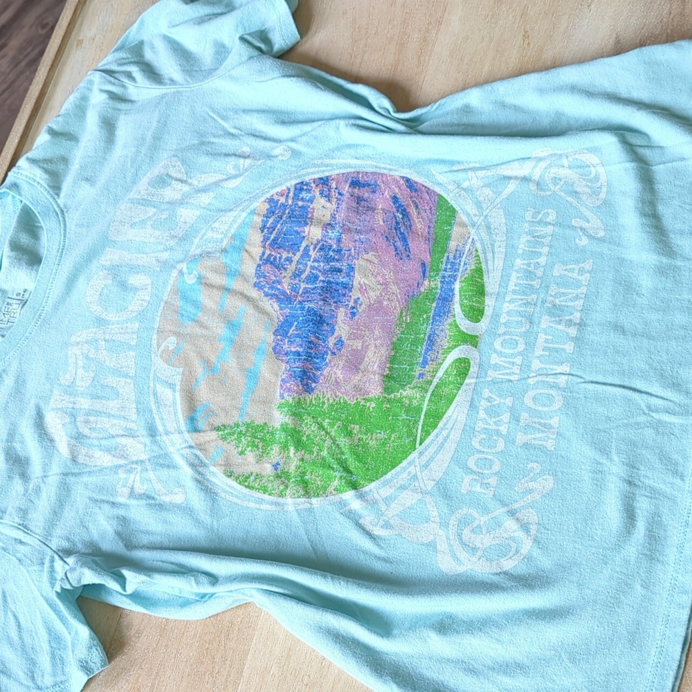 Glacier graphic tee